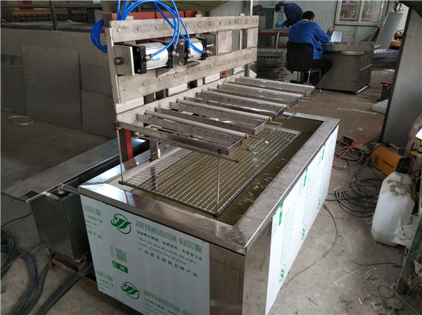 超聲波清洗機(jī)