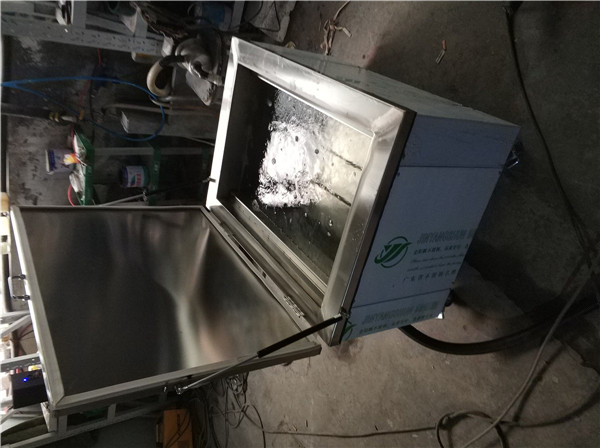 超聲波清洗機(jī)